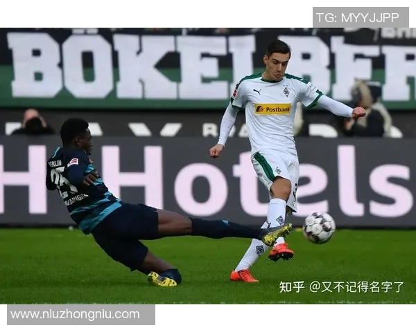 埃姆雷詹坚定信心全力争夺德甲和欧冠尽管德国杯失利令人失望 埃姆雷詹坚定信心全力争夺德甲和欧冠尽管德国杯失利令人失望